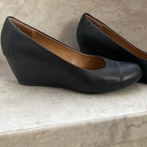 Clarks Soft Cushion wedge heels - Picture 3 of 7